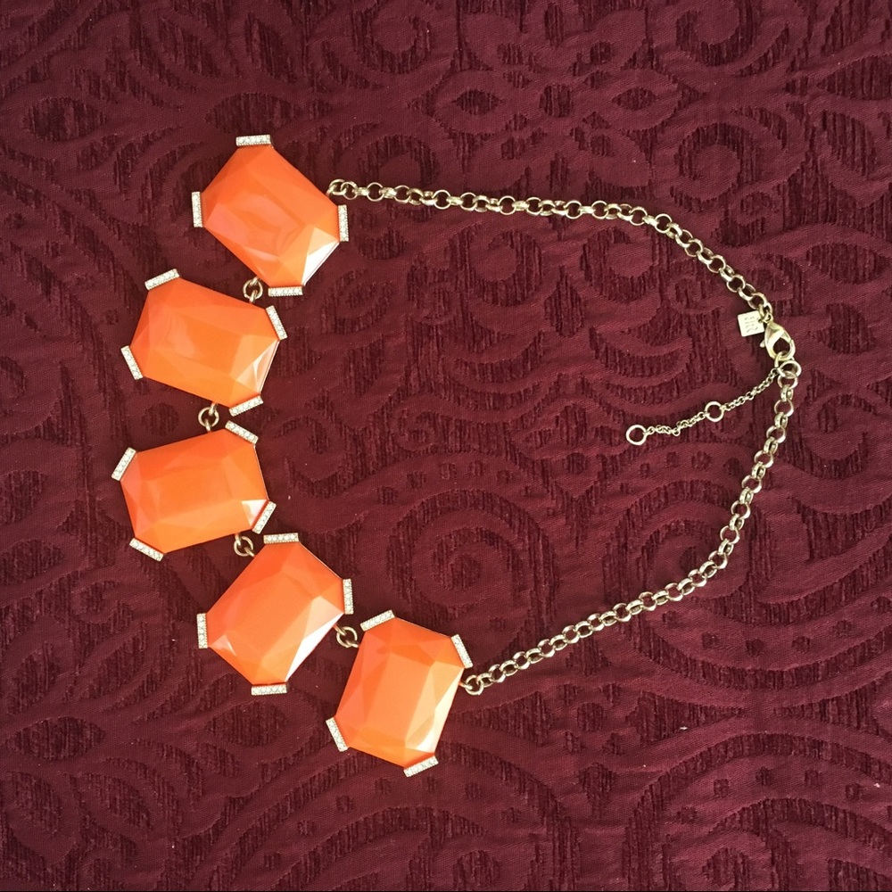 Banana republic statement necklace